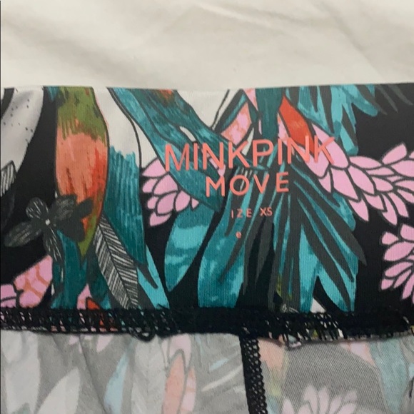 MINKPINK MOVE tropical printed leggings - Picture 3 of 3